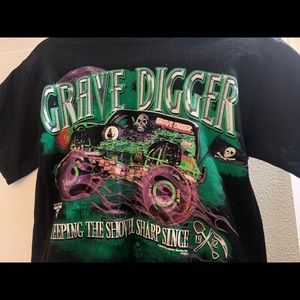 MONSTER JAM GRAVE DIGGER SHIRT
